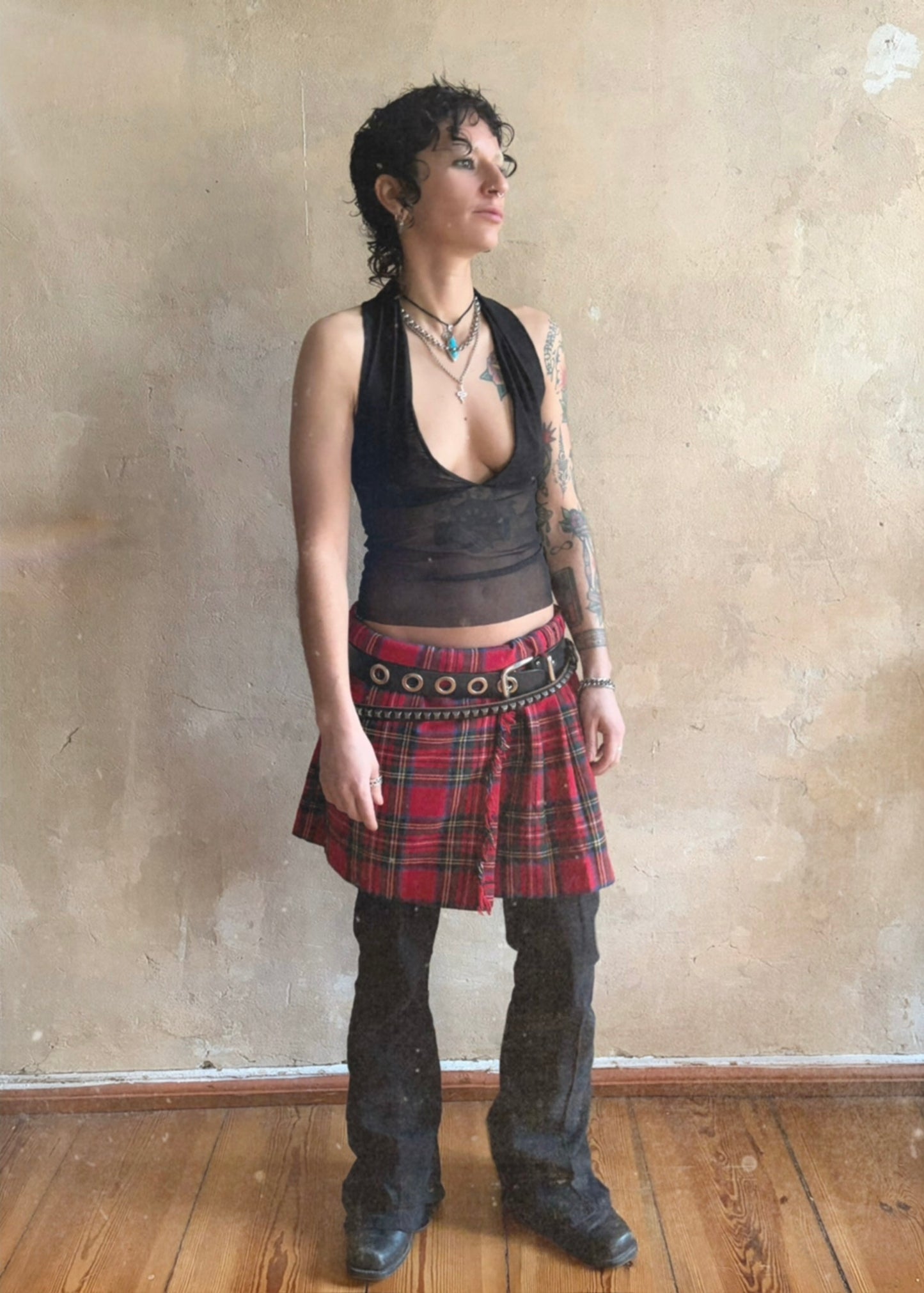 Reversible Mesh Neckholder Tank Top - Black